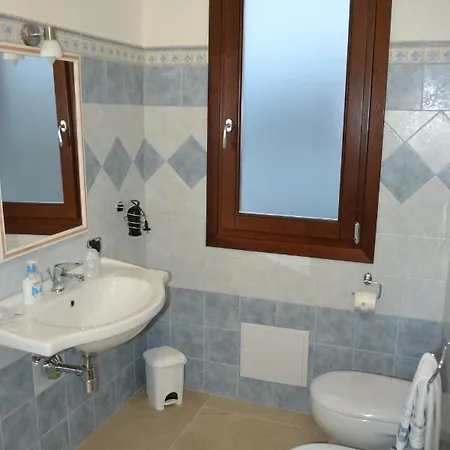 I Giganti Oda ve Kahvaltı 4*