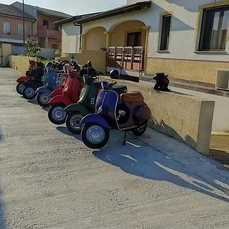 לינה וארוחת בוקר I Giganti ריולה סארדו